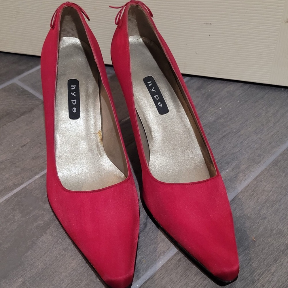 Beautiful new red heels